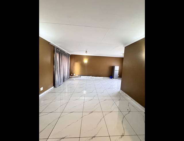 3 BEDROOM FREESTANDING FOR SALE IN TASBET PARK EXT 3